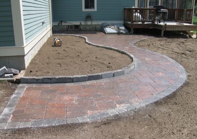 photo of a walkway built by Ideal Landscape of Holden MA