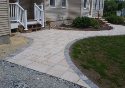 photo of a walkway built by Ideal Landscape of Holden MA